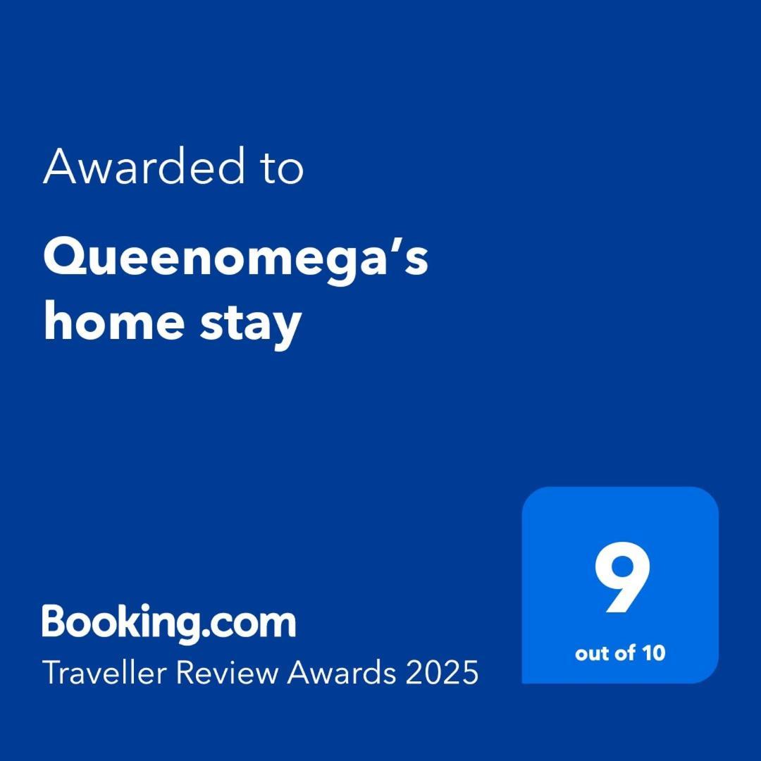 Queenomega'S Home Stay London Exteriör bild
